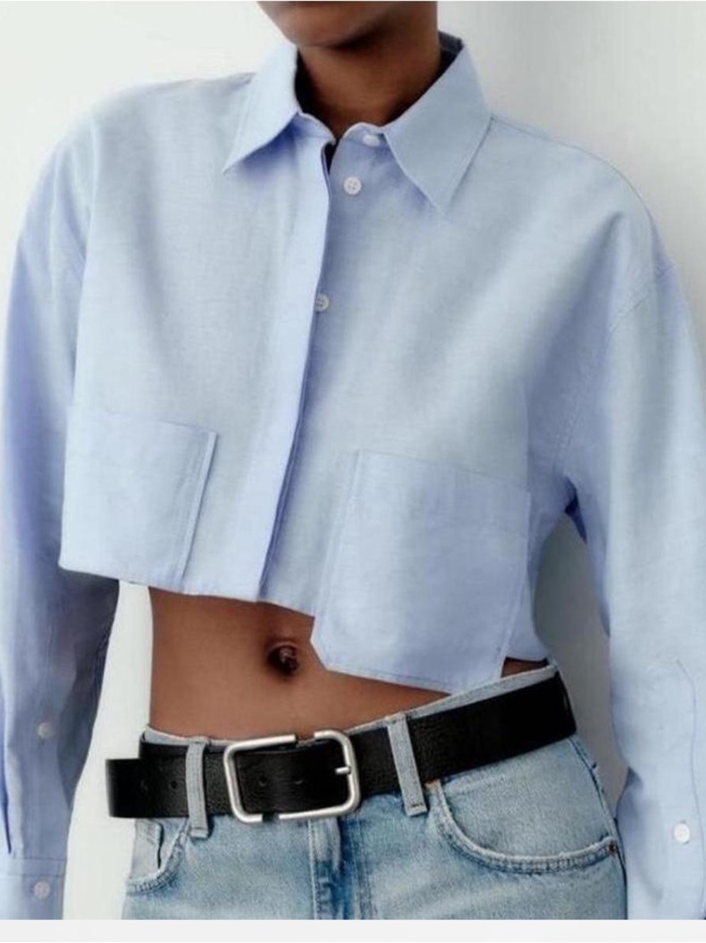 Zara long sleeve button down white striped collared shirt size small like new